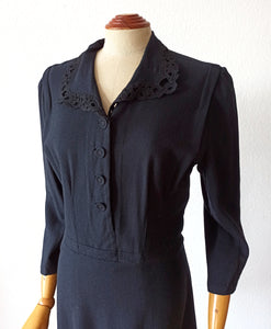 1940s - Beautiful Black Wool Dress - W31.5 (80cm)