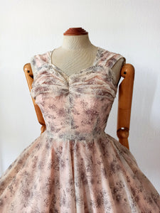 1950s - Stunning Floral Organza Dress - W25 (64cm)