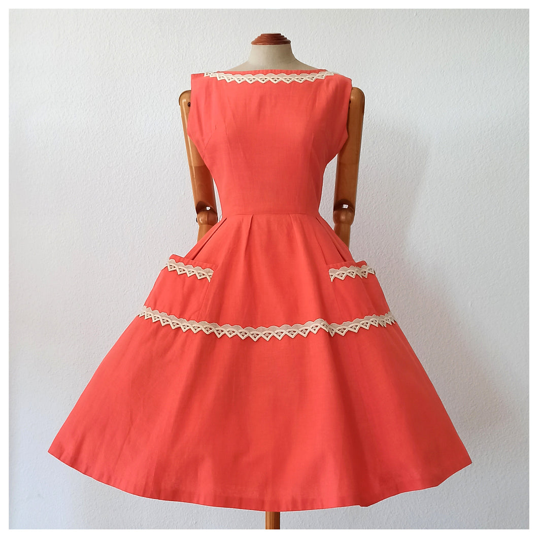 1950s - ERVASTIL - Adorable Salmon Linen Dress - W25 (64cm)