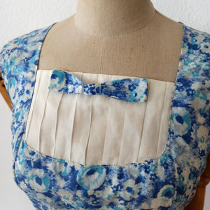 1950s 1960s - Adorable French Blue Floral Dress - W29 (74cm)