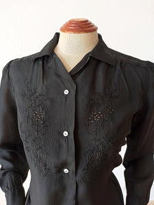 1940s 1950s - Exquisite Pure Black Silk Blouse - W35 (88cm)