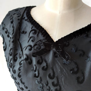 1940s 1950s - Elegant Black Satin Velvet Top - W32 (82cm)