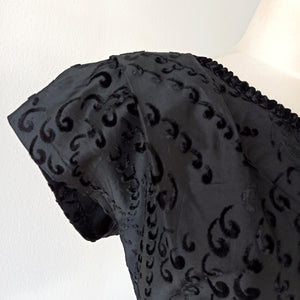 1940s 1950s - Elegant Black Satin Velvet Top - W32 (82cm)