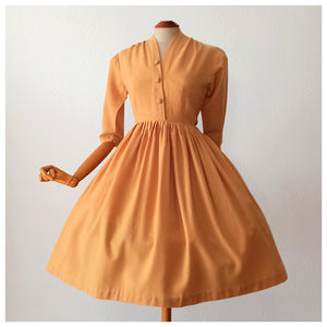 1950s - Adorable Butter Cream Soft Wool Dress - W32 (81cm)