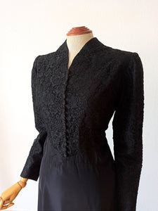 1930s 1940s - Outstanding Black Lace Satin Dress - W30 (76cm)