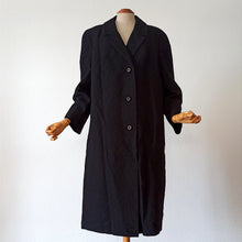 Carica l&#39;immagine nel visualizzatore di Gallery, 1950s 1960s - Elegant French Black Textured Coat
