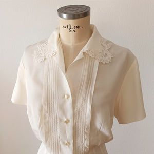 1950s - St. MICHAEL, UK - Exquisite White Silk Blouse - W41 (104cm)