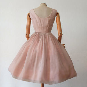 1950s - Adorable Antique Pink Organza Dress - W24 (60cm)