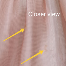 Load image into Gallery viewer, 1950s - Adorable Antique Pink Organza Dress - W24 (60cm)
