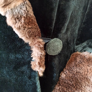 1920s - FABRIQUES FRANCAISES, France - Stunning Plush Fur Coat