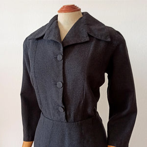 1940s - AVIGNON, France - Grey Wool Dress - W35 (88cm)