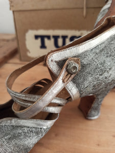 1920s - LA AMPURDANESA, Barcelona - Silver Leather Shoes - EU39/UK6