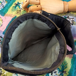 1940s - Elegant Black Felt Handbag