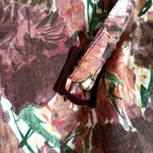 Cargar imagen en el visor de la galería, 1950s - DEADSTOCK - Lovely French Abstract Floral Cotton Dress - W34 (86cm)
