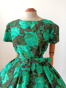 1950s - Stunning Green Floral Roseprint Rayon Dress - W28 (72cm)