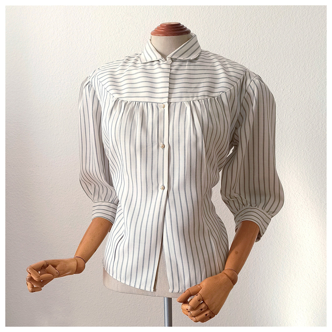 1950s - DEADSTOCK -  Charming Balloon Sleeves Flannel Cotton Blouse - W33 (84cm)