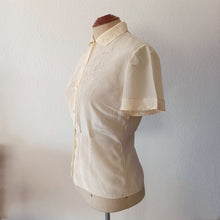 Load image into Gallery viewer, 1940s - Delightful Pure Silk Embroidery Blouse - W29 (74cm)
