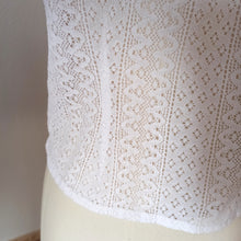 Load image into Gallery viewer, 1950s - Adorable White Cotton Lace Blouse
