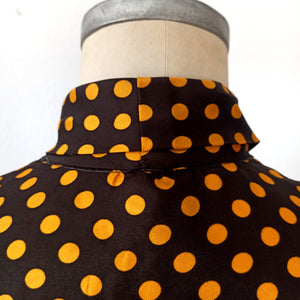 1960s - Superb Dotted Satin Top - Size 44