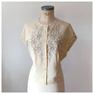 1940s - Pure Silk Embroidery Blouse