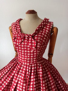 1950s - Stunning Pure Silk Dress - W24 (60cm)