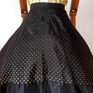 1950s - Stunning Black Golden Dots Satin Skirt - W26 (66cm)