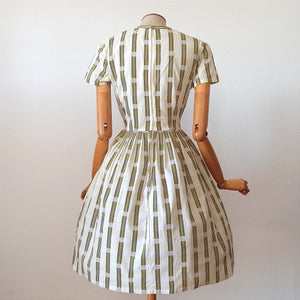 1950s 1960s - Gorgeous Textured Cotton Dress - W27.5 (70cm)