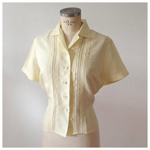 Charger l&#39;image dans la galerie, 1950s - ST. MICHAEL, UK - Gorgeous Vanilla Blouse - W35 (90cm)
