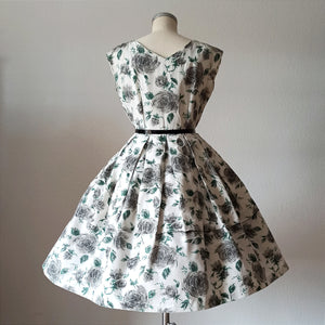 1950s - CHIC PARIS, France - Spectacular Roseprint Dress - W28.5 (72cm)