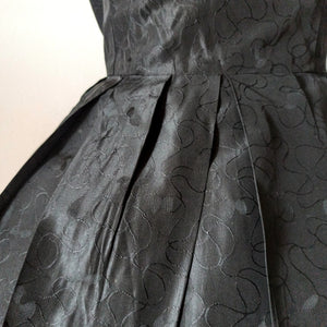 1950s - Elegant Black Satin Night Dress - W29 (74cm)