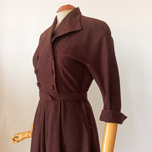 1940s - Marvelous German Brown Wool Belted Dress - W26 (66cm)