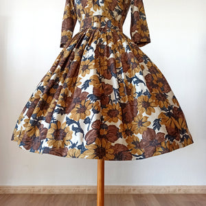 1950s - Stunning Floral Silk Couture Dress - W25 (64cm)