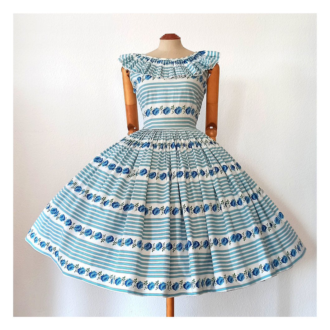 1950s - LE SIGNE DE PARIS, France - Spectacular Roseprint Dress - W28 (72cm)