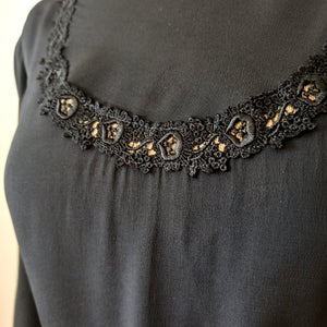 1930s - Stunning Black Rayon Silk Dress - W29 (74cm)