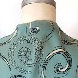 1940s - Spectacular German Teal Silk Printed Dress - W39 (100cm)