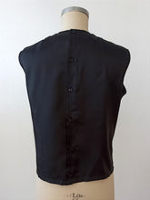 Charger l&#39;image dans la galerie, 1960s - Stunning Neckline Black Satin Blouse - Sz. 42
