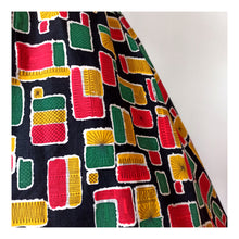 Charger l&#39;image dans la galerie, 1950s - Spectacular Atomic Print Linen Skirt - W29 (74cm)
