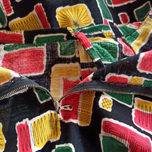Charger l&#39;image dans la galerie, 1950s - Spectacular Atomic Print Linen Skirt - W29 (74cm)
