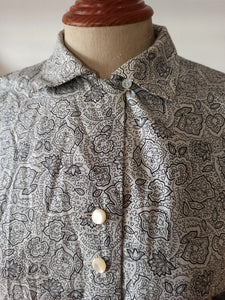 1940s - Gorgeous Grey Floral Print Cotton Blouse - W38 (96cm)