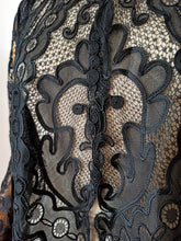 Carica l&#39;immagine nel visualizzatore di Gallery, 1930s - Outstanding Handmade Pure Silk Lace Duster
