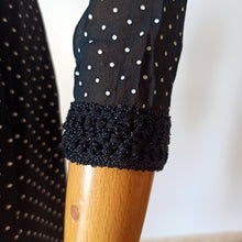 Cargar imagen en el visor de la galería, 1950s 1960s - Exquisite Black Dots Organza Silk Dress - W27.5 (70cm)
