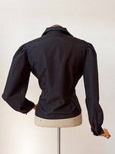 Carica l&#39;immagine nel visualizzatore di Gallery, 1950s - CHABOUD, France - Stunning Black New Look Blouse - W34.5 (88cm)
