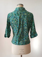 Charger l&#39;image dans la galerie, 1950s - Gorgeous Abstract Green Cotton Blouse - Sz.44
