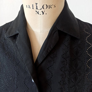 1950s - Gorgeous Embroidered Black Cotton Blouse - W34.5 (88cm)