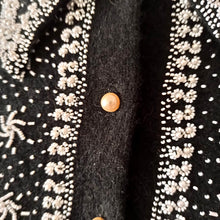 Charger l&#39;image dans la galerie, 1950s - Stunning Black Beaded Angora Wool Cardigan
