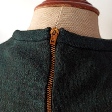 Charger l&#39;image dans la galerie, 1950s 1960s - HEFSA, Spain - Deadstock Green Wool Sweater - Sz. M/L
