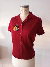 Charger l&#39;image dans la galerie, 1950s 1960s - JUMARI, Spain - Deadstock Burgundy Knit Jumper - Sz. M
