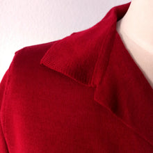 Charger l&#39;image dans la galerie, 1950s 1960s - JUMARI, Spain - Deadstock Burgundy Knit Jumper - Sz. M
