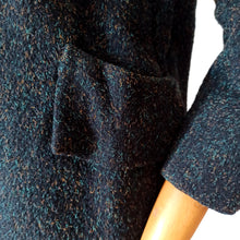 Load image into Gallery viewer, 1950s 1960s - Stunning Dark Green Flecked Wool Coat
