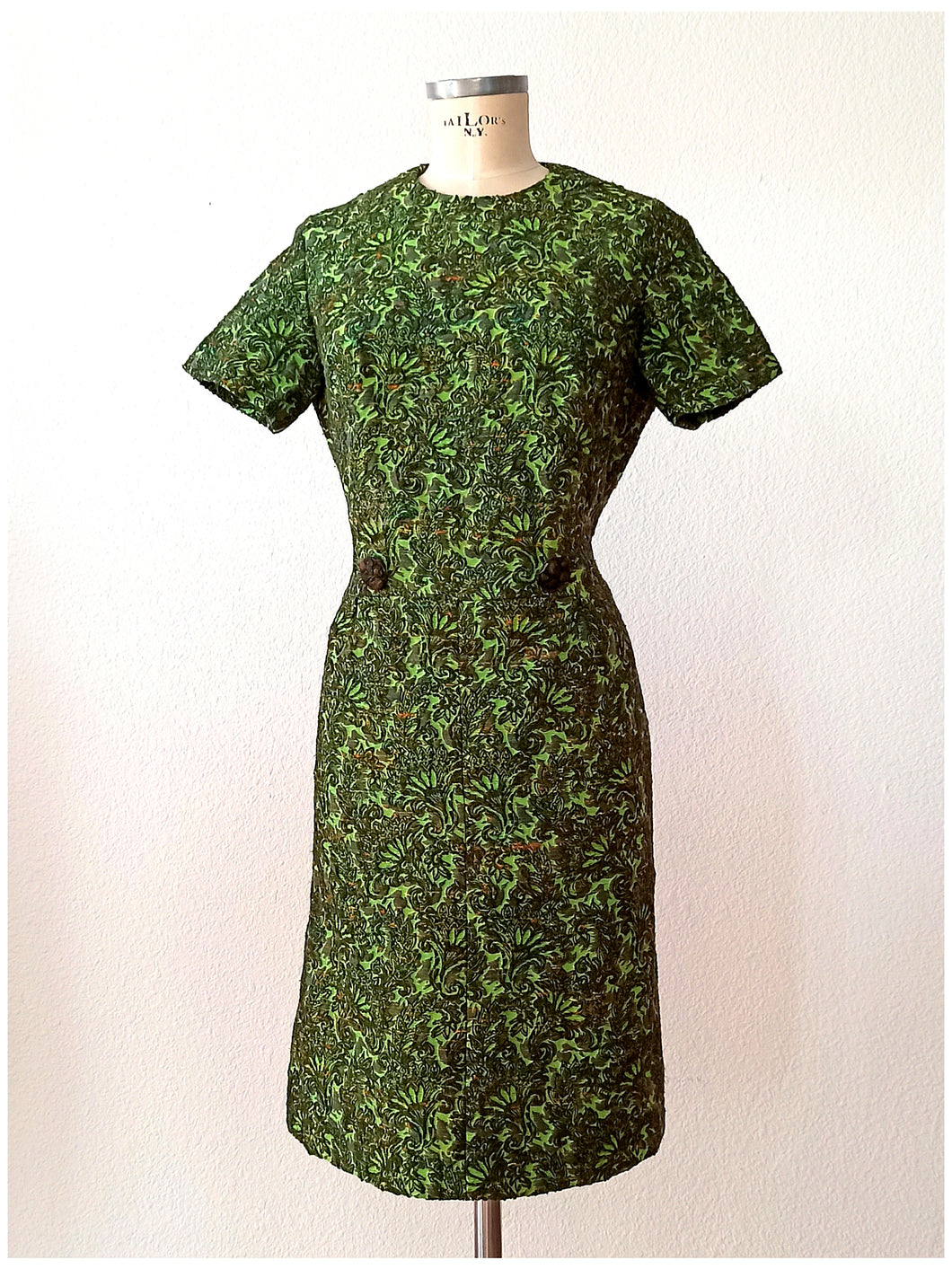 1960s - Stunning Pinecone Buttons Acid Green Dress - W35 (90cm)